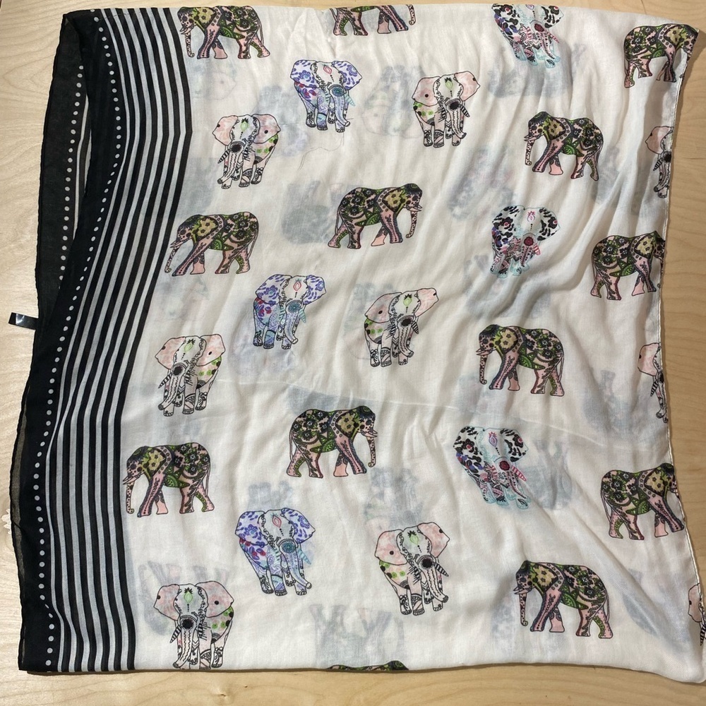 Infinity Scarf Elephant Designs (IM) - Picture 7 of 14